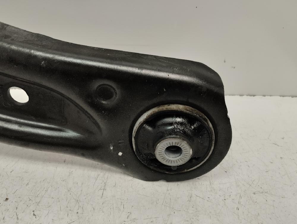 BRAZO SUSPENSION INFERIOR DELANTERO DERECHO SEAT LEON 1.5 130CV MT