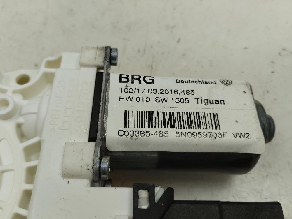 MOTOR ELEVALUNAS TRASERO IZQUIERDO VOLKSWAGEN TIGUAN 2.0 TDI BLUEMOTION MT 110CV
