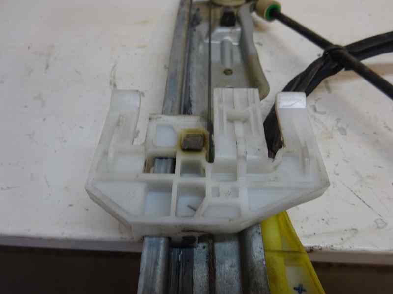ELEVALUNAS DELANTERO IZQUIERDO CITROEN C5 2001 2.2 HDI MT 133CV