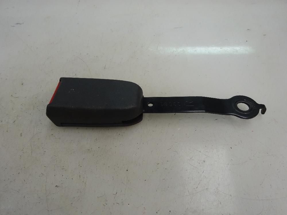 ANCLAJE CINTURON DELANTERO DERECHO MITSUBISHI MONTERO 2.8 TD MT 125CV