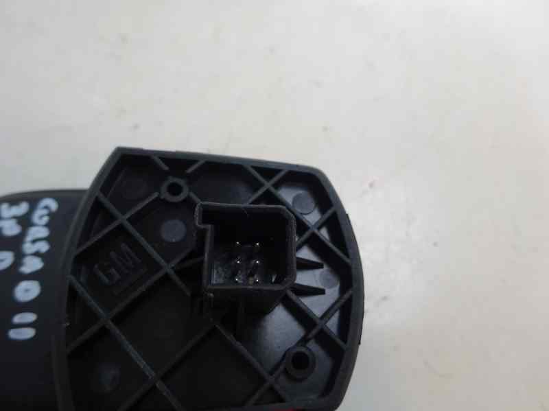 MANDO ELEVALUNAS DELANTERO DERECHO OPEL CORSA 1.3 CDTI MT 75CV
