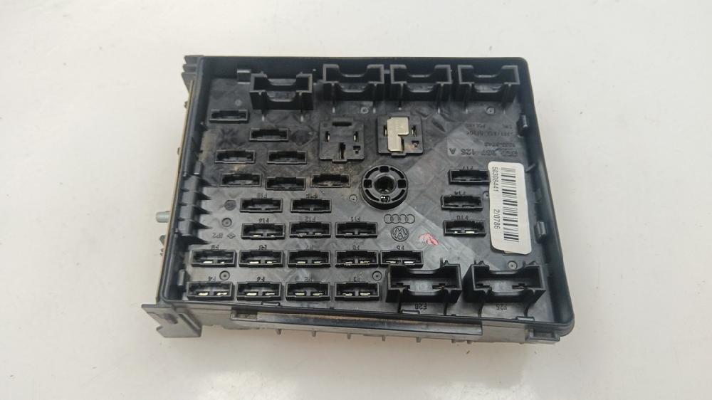 CAJA RELES FUSIBLES VOLKSWAGEN PASSAT PASSAT 2.0 140CV TDI 103KW