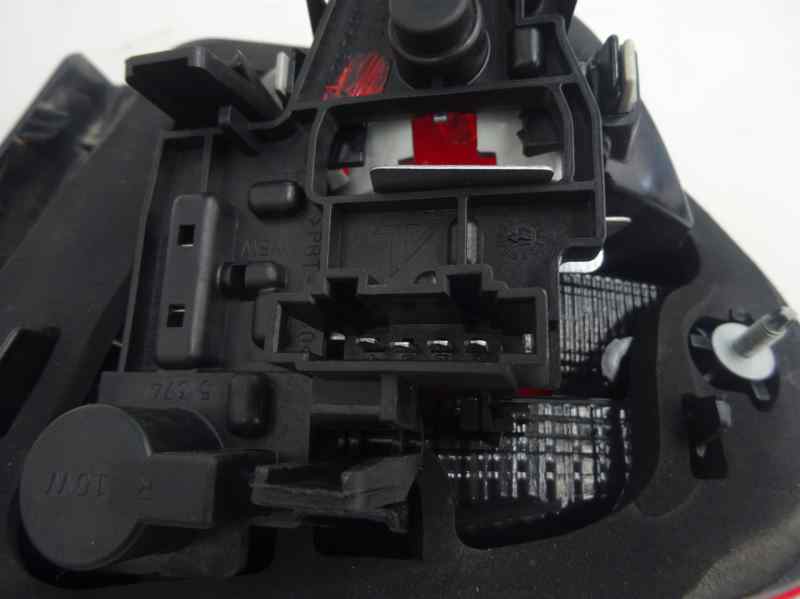 PILOTO TRASERO IZQUIERDO INTERIOR SEAT IBIZA 1.6 TDI MT 105CV