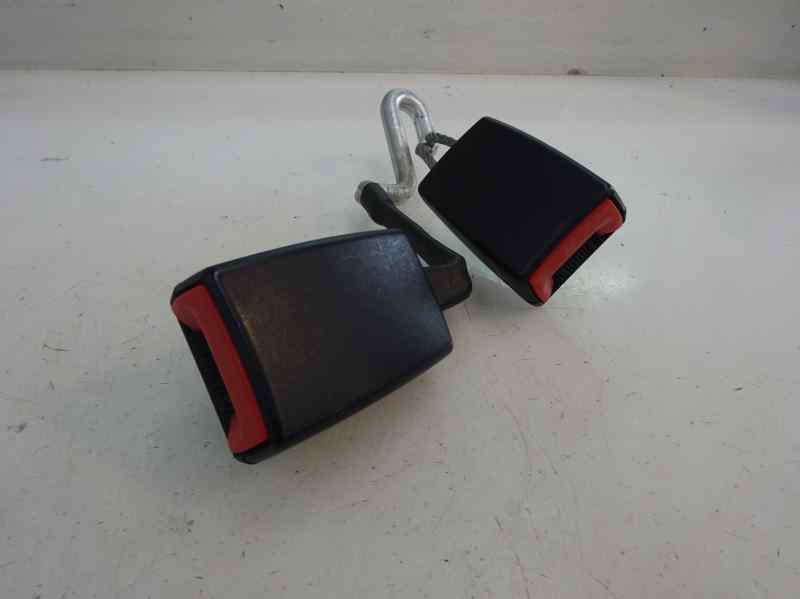 ANCLAJE CINTURON TRASERO IZQUIERDO AUDI A3 2.0 TDI MT QUATTRO 140CV