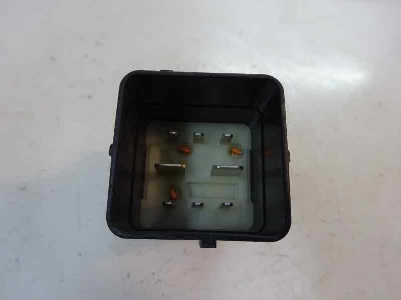 CAJA PRECALENTAMIENTO PEUGEOT 407 1.6 HDI MT 109CV
