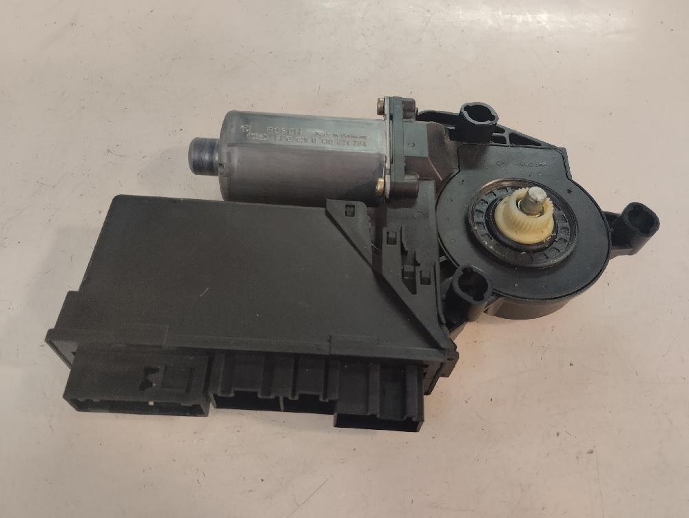MOTOR ELEVALUNAS DELANTERO DERECHO AUDI A4 2005 2.0 TDI MT QUATTRO 140CV
