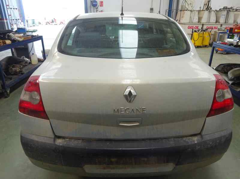 CAJA RELES FUSIBLES RENAULT MEGANE 2004 1.5 DCI MT 101CV