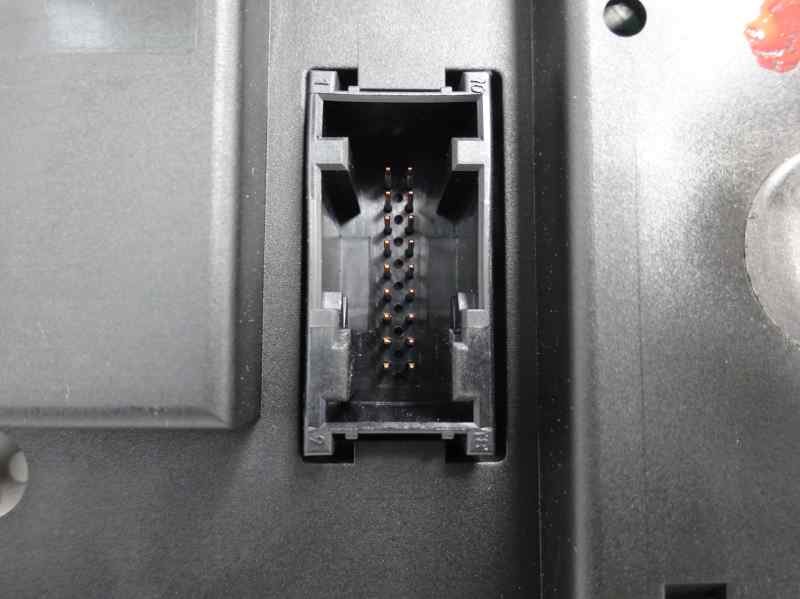 CUADRO INSTRUMENTOS BMW SERIE 1 2009 2.0 MT 150CV | 110KW