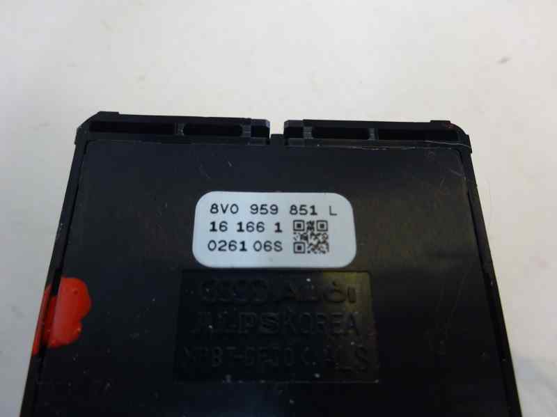 MANDO ELEVALUNAS DELANTERO IZQUIERDO AUDI A3 1.6 TDI MT 110CV