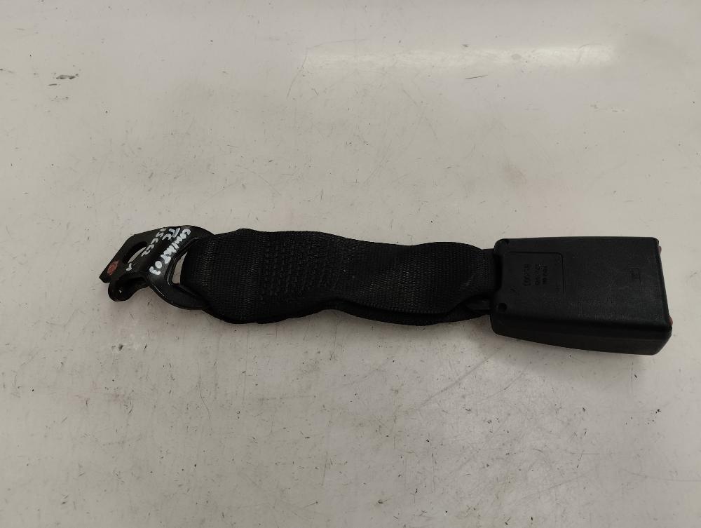 ANCLAJE CINTURON TRASERO CENTRAL BMW SERIE 3 2.0 320TD MT 150CV