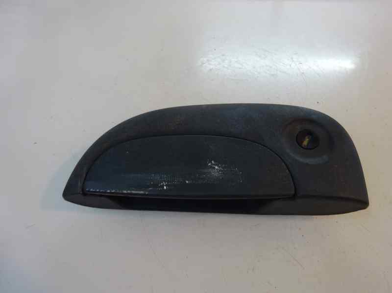MANETA EXTERIOR DELANTERA IZQUIERDA RENAULT KANGOO 1.2 MT 58CV | 43KW