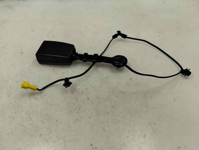 ANCLAJE CINTURON DELANTERO IZQUIERDO RENAULT TWINGO 0.9 AMT 90CV | 66KW