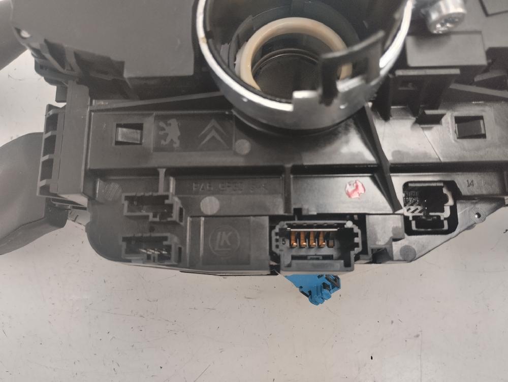 MANDO MULTIFUNCION PEUGEOT 5008 2010 1.6D MT 112CV