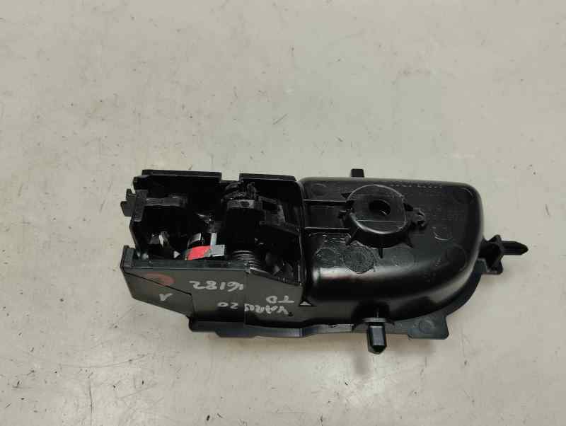 MANETA INTERIOR TRASERA DERECHA TOYOTA YARIS 1.0 MT 72CV | 53KW