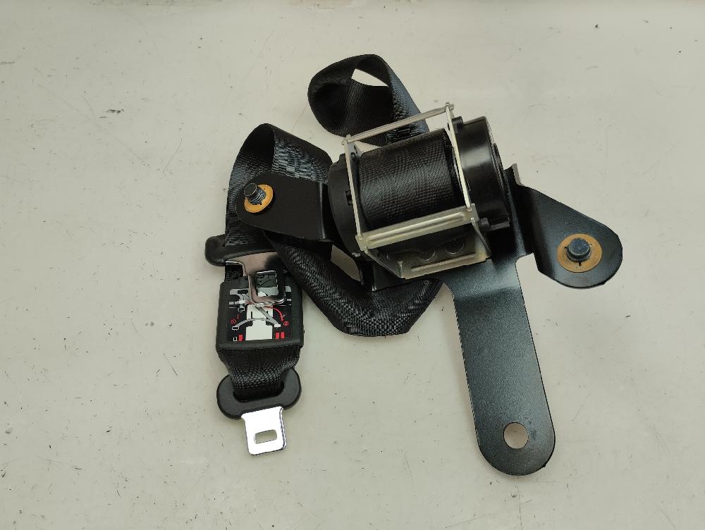CINTURON SEGURIDAD TRASERO CENTRAL HYUNDAI TUCSON 1.6 MT 132CV