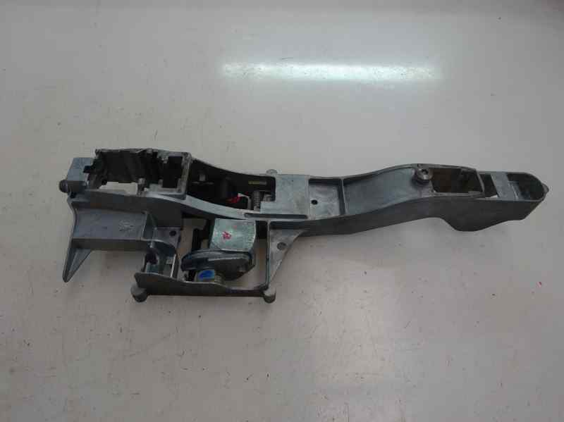 SOPORTE MANETA EXTERIOR DELANTERA IZQUIERDA PEUGEOT 208 1.6 MT 75CV | 55KW