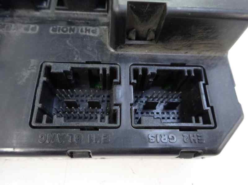 CAJA RELES FUSIBLES CITROEN C5 2004 2.0 HDI MT 109CV