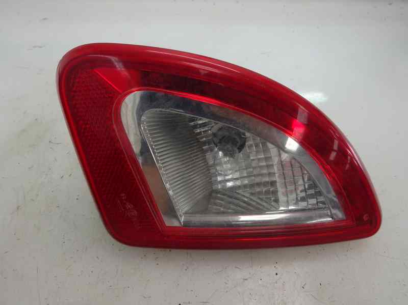 PILOTO TRASERO DERECHO RENAULT TWINGO 1.5 DCI MT 85CV