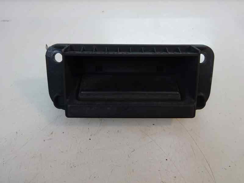 MANETA EXTERIOR PORTON MERCEDES BENZ CLASE C 2010 2.2 MT 136CV | 100KW