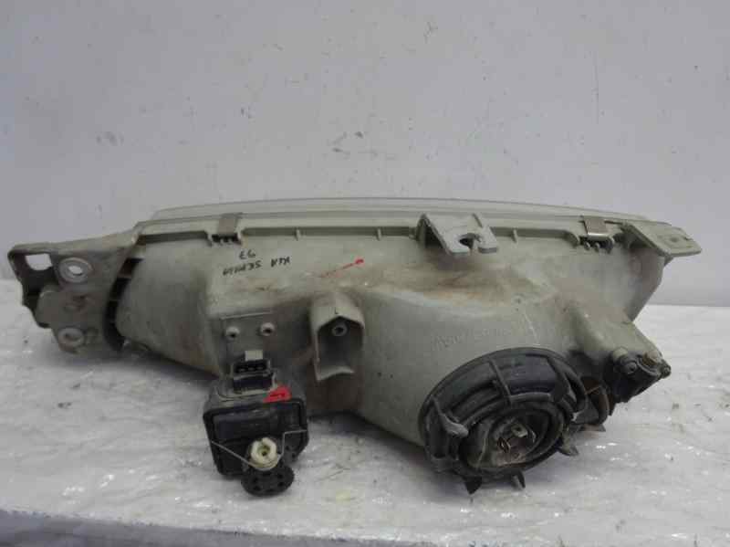 FARO DERECHO KIA SEPHIA 1.5 MT 88CV | 65KW