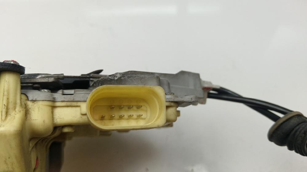 CERRADURA PUERTA DELANTERA IZQUIERDA VOLKSWAGEN PASSAT 2.0 TDI BLUEMOTION MT 140CV