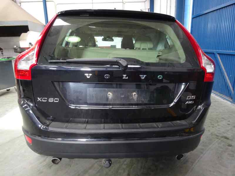 GUANTERA VOLVO XC60 2011 2.4 D5 MT AWD 205CV