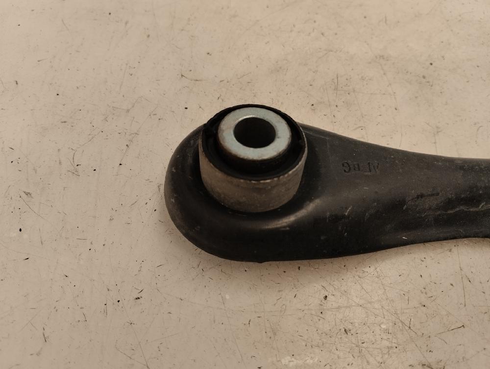 BRAZO SUSPENSION INFERIOR TRASERO DERECHO FORD KUGA 2019 1.5 120CV | 88KW, GASOLINA, MT, ACCIONAMIENTO DELANTERO