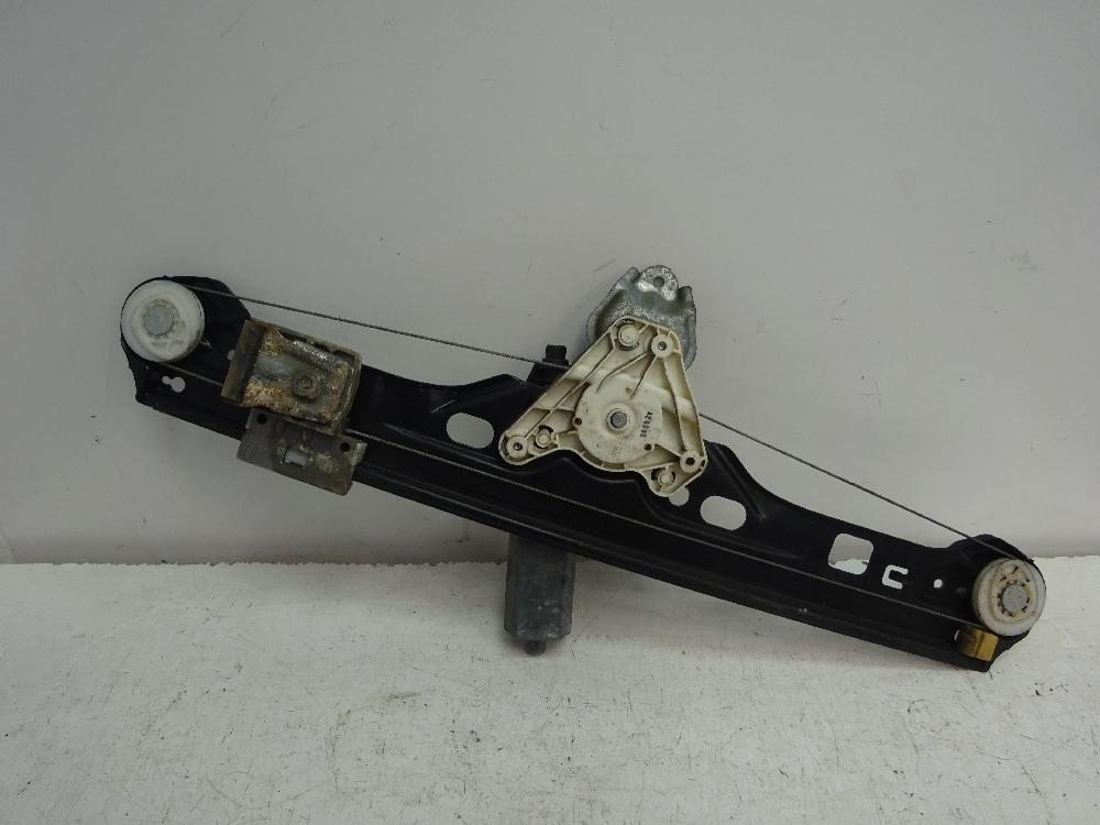 ELEVALUNAS TRASERO DERECHO MERCEDES BENZ CLASE C 2007 2.2 MT 150CV | 110KW