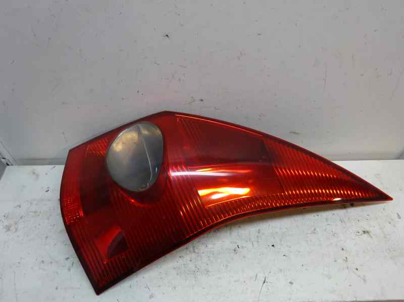 PILOTO TRASERO DERECHO RENAULT MEGANE 2003 1.9 DCI MT 120CV | 88KW