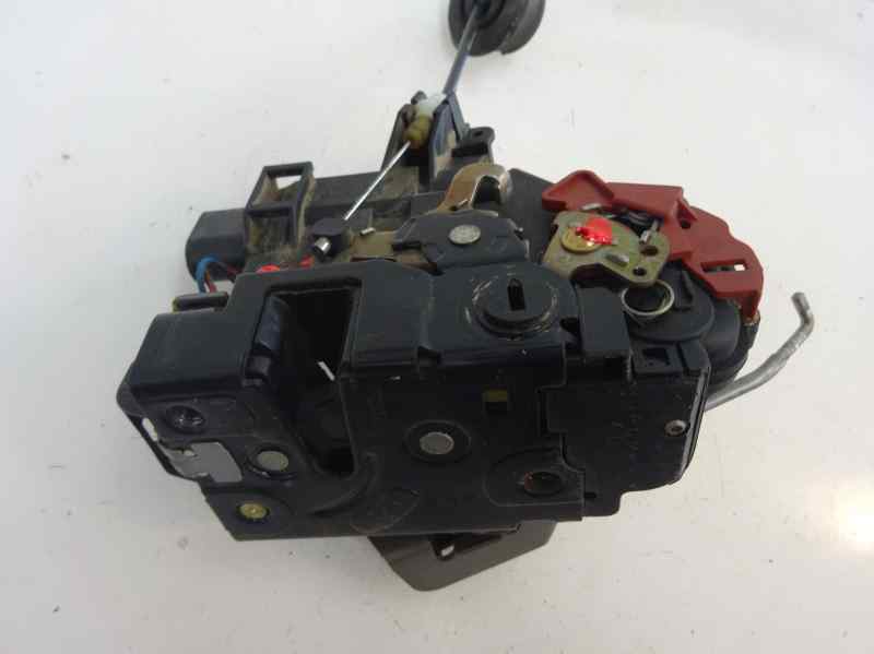 CERRADURA PUERTA TRASERA DERECHA AUDI A4 2001 1.9 TDI 6MT 130CV