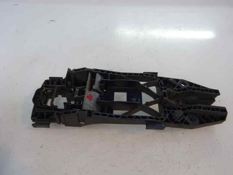 SOPORTE MANETA EXTERIOR DELANTERA DERECHA SEAT TOLEDO 2013 1.6 TDI MT 105CV