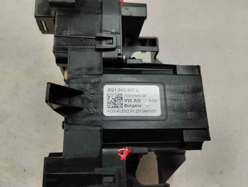 MANDO MULTIFUNCION SEAT ARONA 1.0 AMT 110CV | 81KW