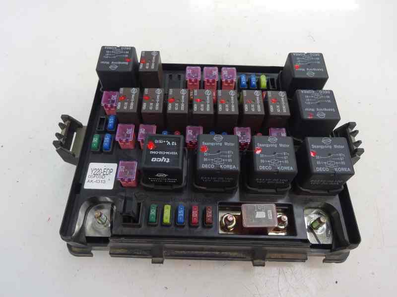 CAJA RELES FUSIBLES SSANGYONG REXTON 2.7 MT RX 270 XDI 165CV