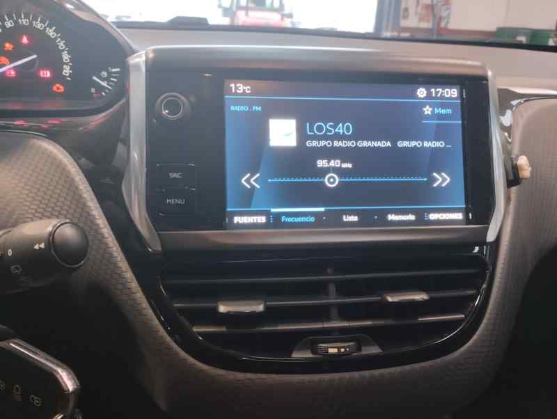 PEUGEOT 2008 2013 1.2 VTI MT 82CV