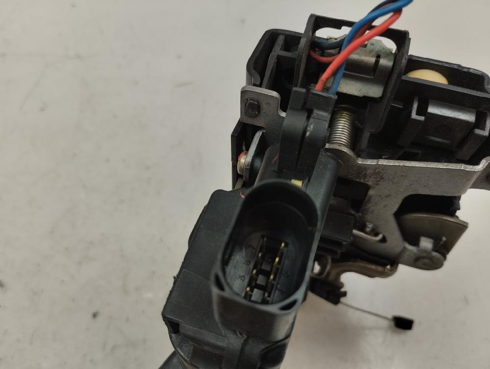 CERRADURA PUERTA DELANTERA DERECHA VOLKSWAGEN GOLF 2001 1.9 TDI MT 90CV