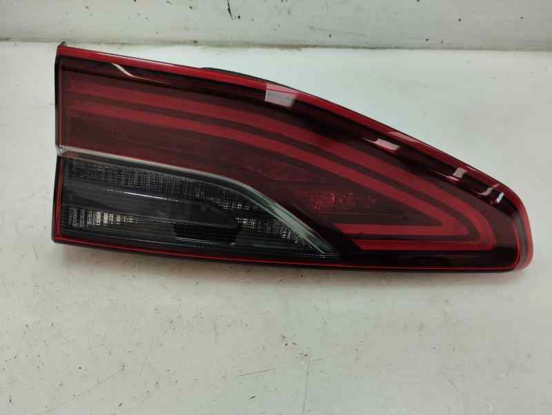 PILOTO TRASERO DERECHO INTERIOR KIA CEED 1.6 CRDI MT 136CV