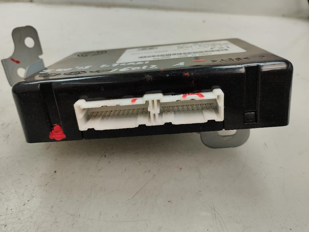 CAJA RELES FUSIBLES HYUNDAI I40 1.7 CRDI MT 141CV