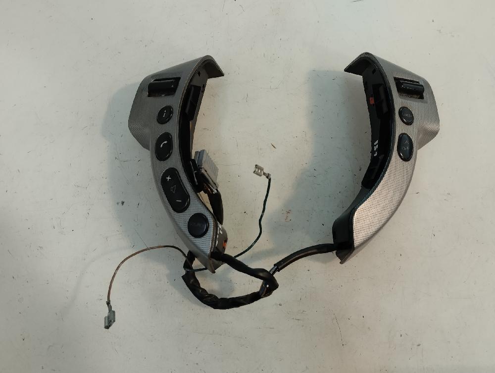 MANDO MULTIFUNCION NISSAN QASHQAI 2.0 DCI MT 4WD 148CV