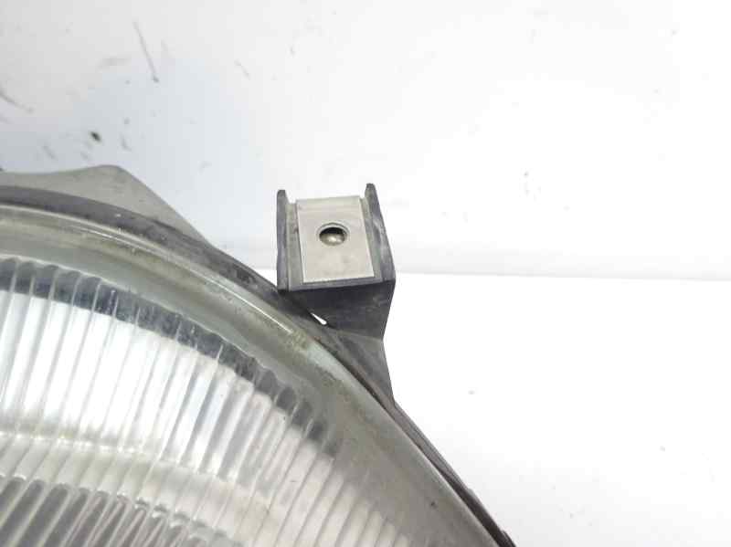 FARO DERECHO RENAULT MEGANE 1997 1.9 D MT 65CV