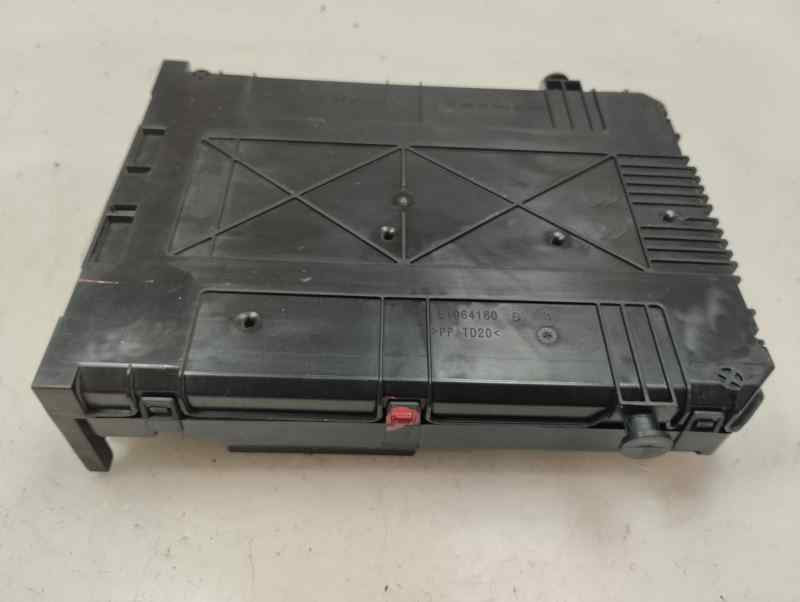 CAJA RELES FUSIBLES PEUGEOT 2008 1.2 VTI MT 82CV