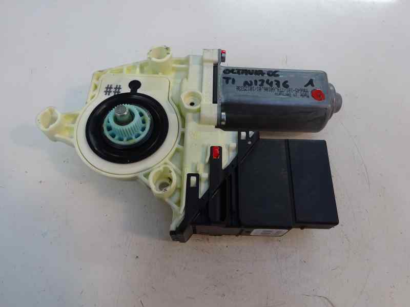 MOTOR ELEVALUNAS TRASERO IZQUIERDO SKODA OCTAVIA 1.9 TDI MT 105CV