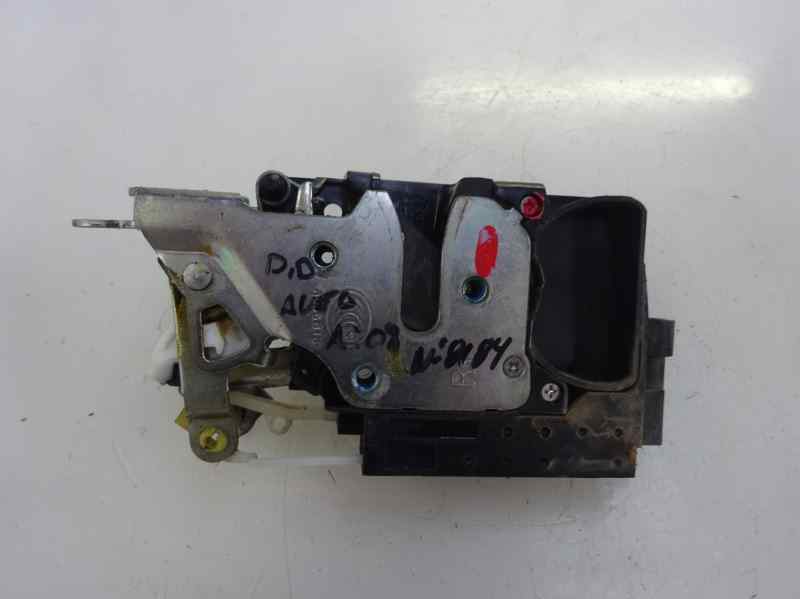 CERRADURA PUERTA DELANTERA DERECHA CHEVROLET AVEO 1.4 MT 94CV