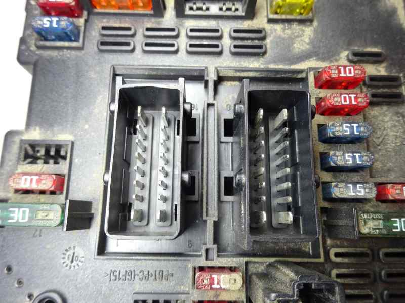 CAJA RELES FUSIBLES PEUGEOT 307 2003 2.0 HDI MT 90CV