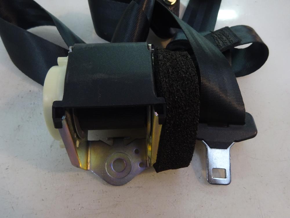 CINTURON SEGURIDAD TRASERO IZQUIERDO FORD KA 1.3 TDCI MT 75CV | 55KW