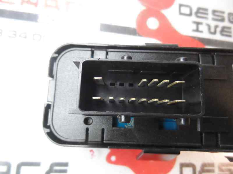 MANDO ELEVALUNAS DELANTERO DERECHO PEUGEOT 207 1.6 HDI MT 90CV