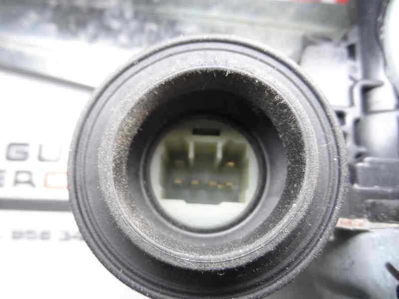 ELEVALUNAS TRASERO DERECHO LEXUS IS 2.2 220D MT 177CV
