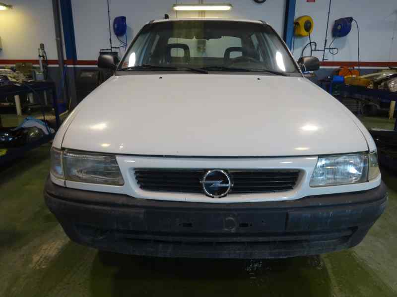 FARO DERECHO OPEL ASTRA 1997 1.6 MT 75CV