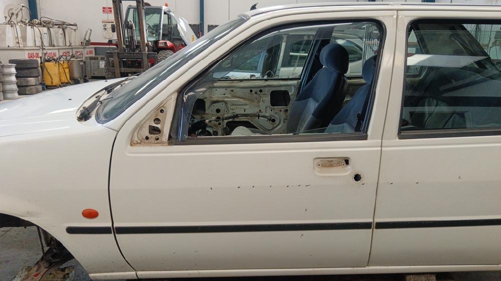 PUERTA DELANTERA IZQUIERDA FORD FIESTA 1.3 MT 59CV