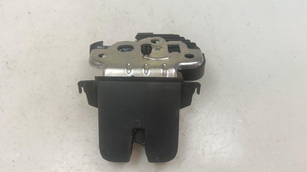 CERRADURA MALETERO PORTON SKODA FABIA 1.4 MT 90CV | 66KW