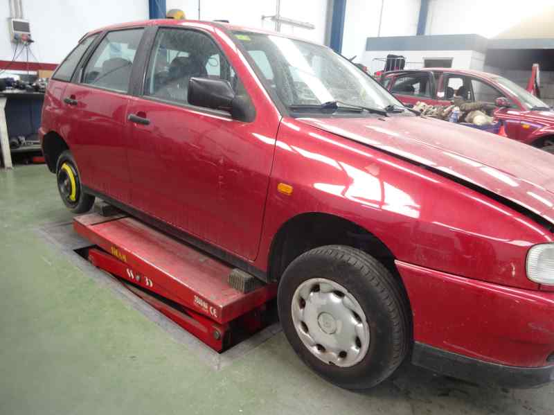 FARO DERECHO SEAT IBIZA 1.9 D MT 64CV